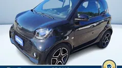 Nero metallizzato Usata 2021 Smart ForTwo Electric Drive Pulse Tre volumi | 15.700 € (Buon prezzo)
