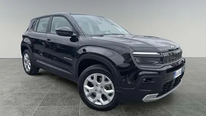 Usata 2025 Jeep Avenger Altitude SUV | 25.890 € (Buon prezzo)