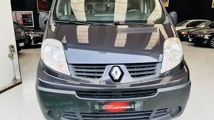 Usata Renault Trafic 114 CV (83 kW) 2008 Monovolume