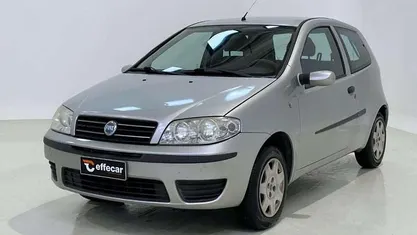 Usata Fiat Punto Dynamic 60 CV (44 kW) 2006 Utilitaria