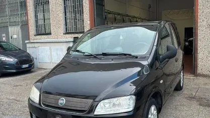 Usata Fiat Multipla Active 103 CV (75 kW) 2007 Nero Monovolume