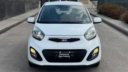 Usata Kia Picanto 68 CV (50 kW) 2013 Bianco Utilitaria