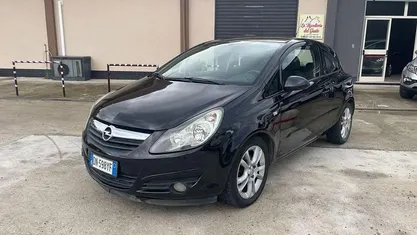 Usata Opel Corsa Sport 91 CV (66 kW) 2008 Utilitaria