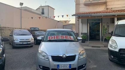 Usata Skoda Fabia 80 CV (58 kW) 2011 Grigio Berlina