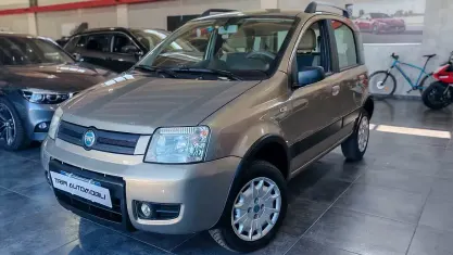 Usata Fiat Panda 4x4 Climbing 60 CV (44 kW) 2007 Beige Utilitaria