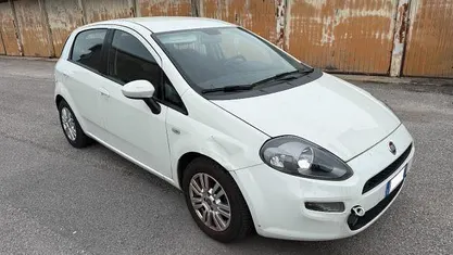 Usata Fiat Punto Street 84 CV (61 kW) 2013 Utilitaria