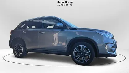 Grigio Usata 2023 Suzuki Vitara SUV | 22.900 € (Buon prezzo)