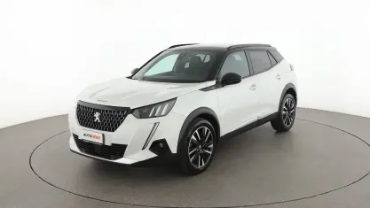 Usata Peugeot 2008 GT 131 CV (96 kW) 2021 Bianco SUV