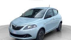 Usata 2024 Lancia Ypsilon Due volumi | 13.900 € (Buon prezzo)