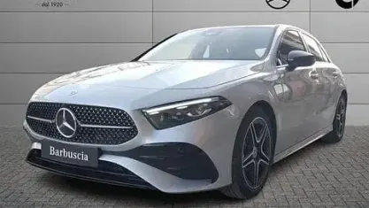 Neu Mercedes A180 Advanced Plus 116 PS (85 kW) 2025 Schwarz Limousine