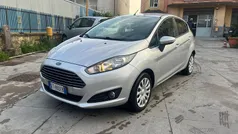 Usata 2013 Ford Fiesta Tre volumi | 4500 € (Ottimo prezzo)
