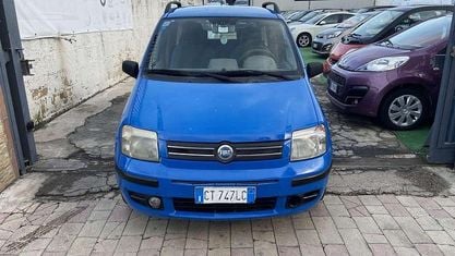 Usata Fiat Panda Dynamic 70 CV (51 kW) 2005 Blu Utilitaria