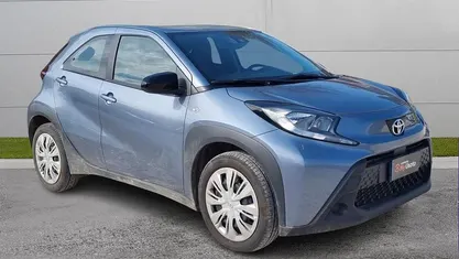 Usata Toyota Aygo X Active 98 CV (72 kW) 2025 SUV