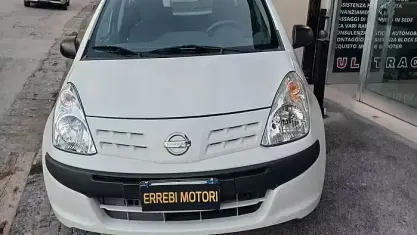 Usata Nissan Pixo 68 CV (50 kW) 2010 Bianco Utilitaria