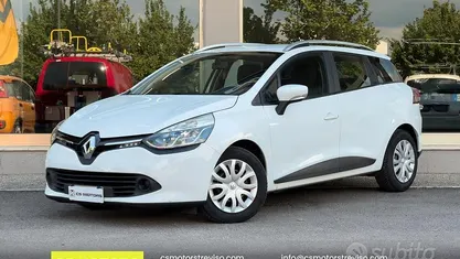 Usata Renault Clio GrandTour 75 CV (55 kW) 2015 Bianco Station wagon