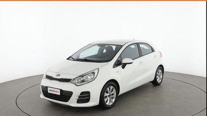 Usata Kia Rio Active 75 CV (55 kW) 2015 Bianco Berlina