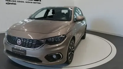 Occasion Fiat Tipo Lounge 95 ch (69 kW) 2018 Doré Berline