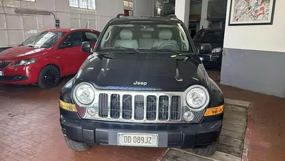 Usata Jeep Cherokee Limited 163 CV (119 kW) 2007 SUV