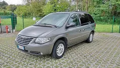 Grigio Usata 2007 Chrysler Voyager Monovolume | 2800 € (Buon prezzo)