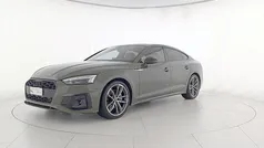 Verde distretto metallizzato Usata 2024 Audi A5 Sportback S-Line Tre volumi | 48.700 € (Buon prezzo)