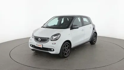 Usata Smart ForFour Basis 90 CV (66 kW) 2018 Bianco Utilitaria