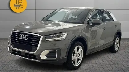 Usata Audi Q2 Business 116 CV (85 kW) 2019 Grigio SUV