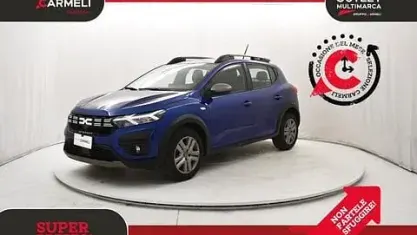 Usata Dacia Sandero Expression 101 CV (74 kW) 2023 Blu iron Berlina