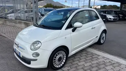 Usata Fiat 500 Lounge 69 CV (50 kW) 2010 Bianco Berlina
