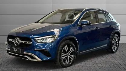 Usata Mercedes GLA200 Advanced Plus 150 CV (110 kW) 2023 Blu metalizzato SUV