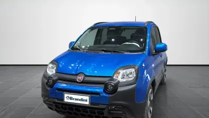 Usata Fiat Panda Cross Cross 70 CV (51 kW) 2025 Bluazzurro Utilitaria