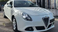 Usata 2013 Alfa Romeo Giulietta Distinctive Due volumi | 7900 € (Ottimo prezzo)