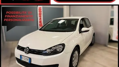 Usata VW Golf VI United 80 CV (58 kW) 2011 Bianco Utilitaria
