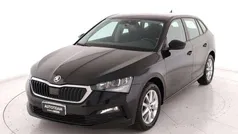 Nero Usata 2020 Skoda Scala Ambition Due volumi | 13.800 € (Buon prezzo)