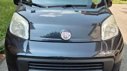 Usata Fiat Qubo Trekking 75 CV (55 kW) 2011 Nero Monovolume