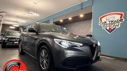Usata Alfa Romeo Stelvio Business 160 CV (117 kW) 2021 Grigio SUV