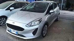 Argento Usata 2017 Ford Fiesta Due volumi | 6800 € (Buon prezzo)