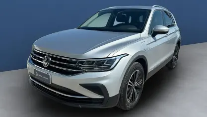 Usata VW Tiguan Life 150 CV (110 kW) 2023 Grigio SUV