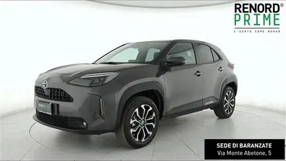 Usata Toyota Yaris Cross Trend 116 CV (85 kW) 2022 Grigio scuro SUV