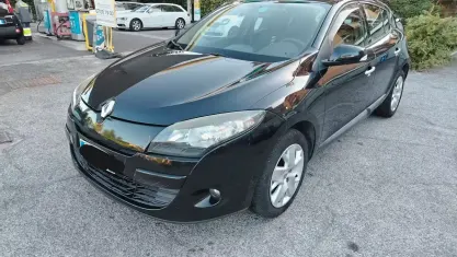 Usata Renault Mégane 110 CV (80 kW) 2011 Nero Berlina