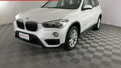 Usata BMW X1 Advantage 150 CV (110 kW) 2016 SUV