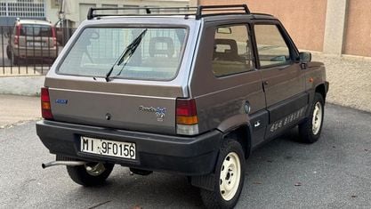 Usata Fiat Panda 4x4 55 CV (40 kW) 1987 Grigio Utilitaria