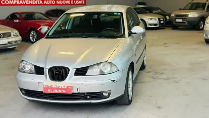 Usata Seat Ibiza Sport 101 CV (74 kW) 2003 Grigio Utilitaria