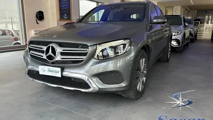 Usata Mercedes GLC220 Exclusive 170 CV (125 kW) 2017 Grigio selenite SUV