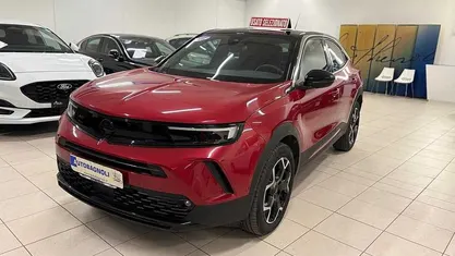 Rosso Usata 2024 Opel Mokka Ultimate SUV | 19.200 € (Buon prezzo)