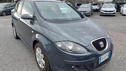 Usata Seat Altea Style 105 CV (77 kW) 2009 Grigio Monovolume