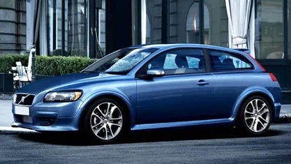 Usata Volvo C30 Kinetic 109 CV (80 kW) 2009 Grigio Utilitaria