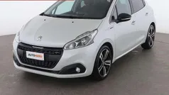 Usata 2019 Peugeot 208 GT-line Due volumi | 12.799 € (Buon prezzo)