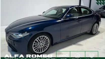 Używany Alfa Romeo Giulia 180 KM (132 kW) 2017 Niebieski Sedan/Limuzyna