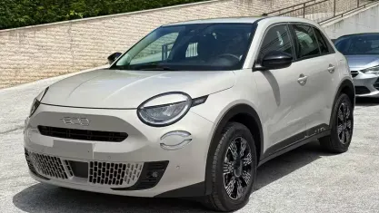 Usata Fiat 600 Icon 136 CV (100 kW) 2025 Giallo SUV