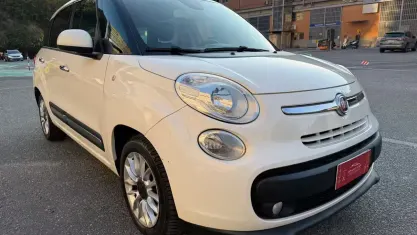 Usata Fiat 500L Living 105 CV (77 kW) 2014 Bianco Monovolume